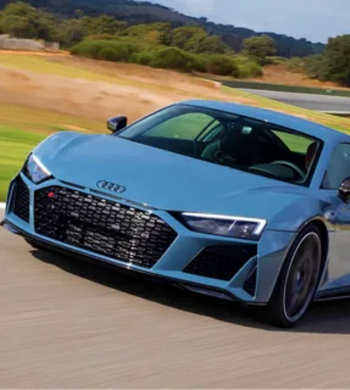 Rent a car in Dubai with Larsson - luxury, SUV, and economy vehicles for business or leisure trips.