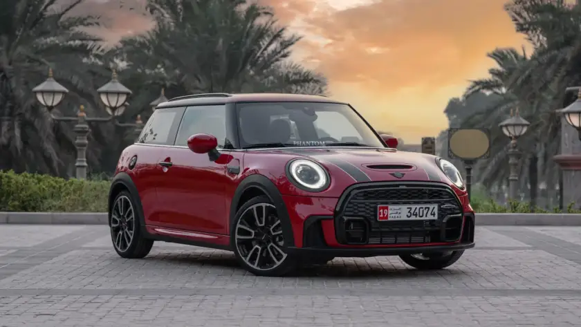 Car rental free home delivery in Dubai - luxury, sports, and economy cars delivered to your door by Larsson.